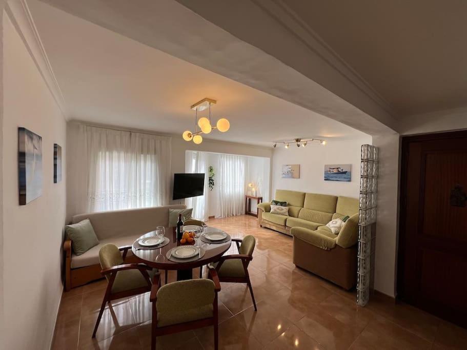 Apartamento Monika Playa Y Grau กันดิอา ภายนอก รูปภาพ